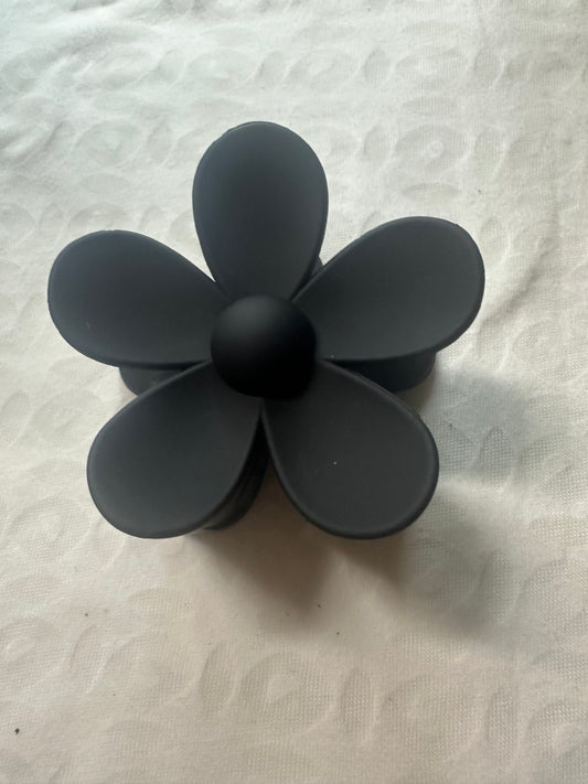 Gene hair clip