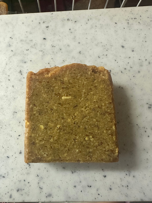 Moringa oatmeal & turmeric bar soap for Sensitive skin