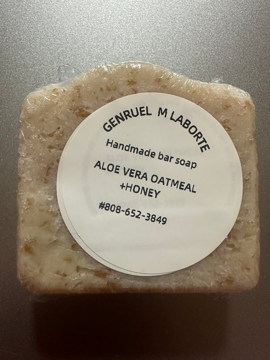 Aloe vera oatmeal &honey